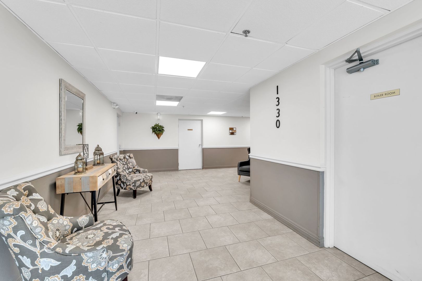 1330 PERRY Street Unit: 504