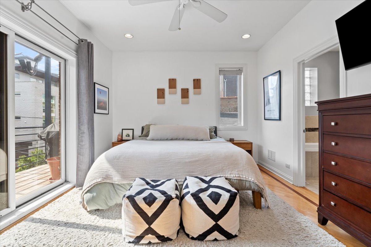 1541 W Chestnut Street Unit: 2