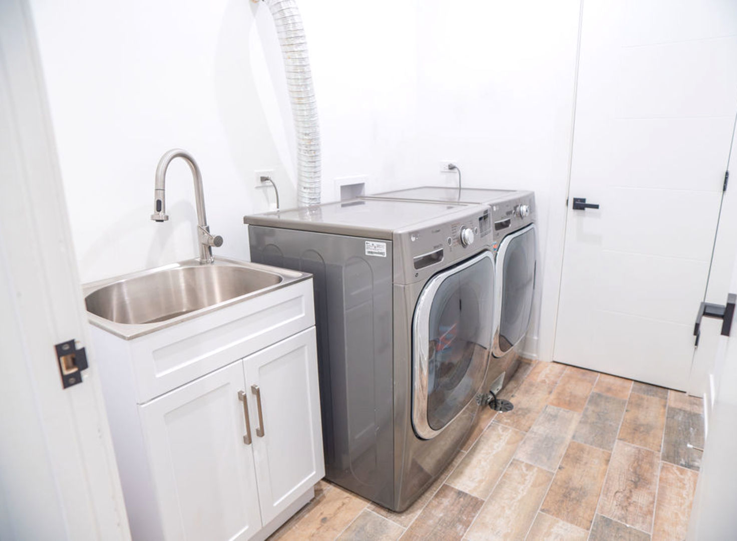 1625 N Kedzie Avenue