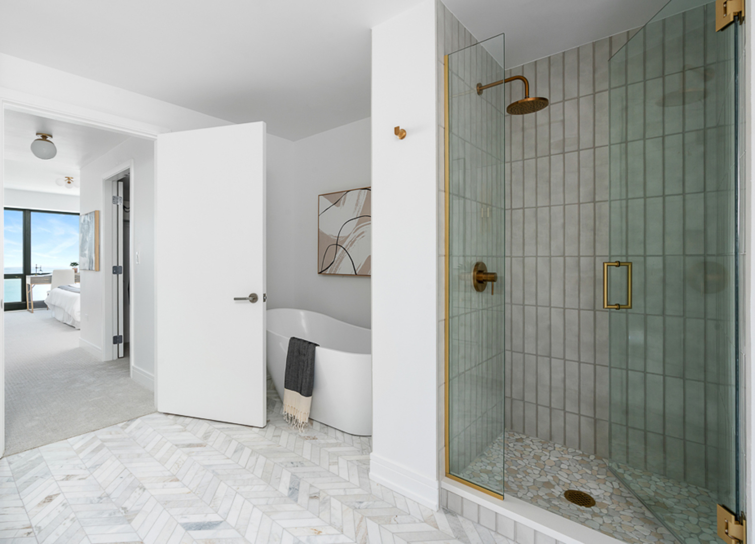 130 N Garland Court Unit: 3403