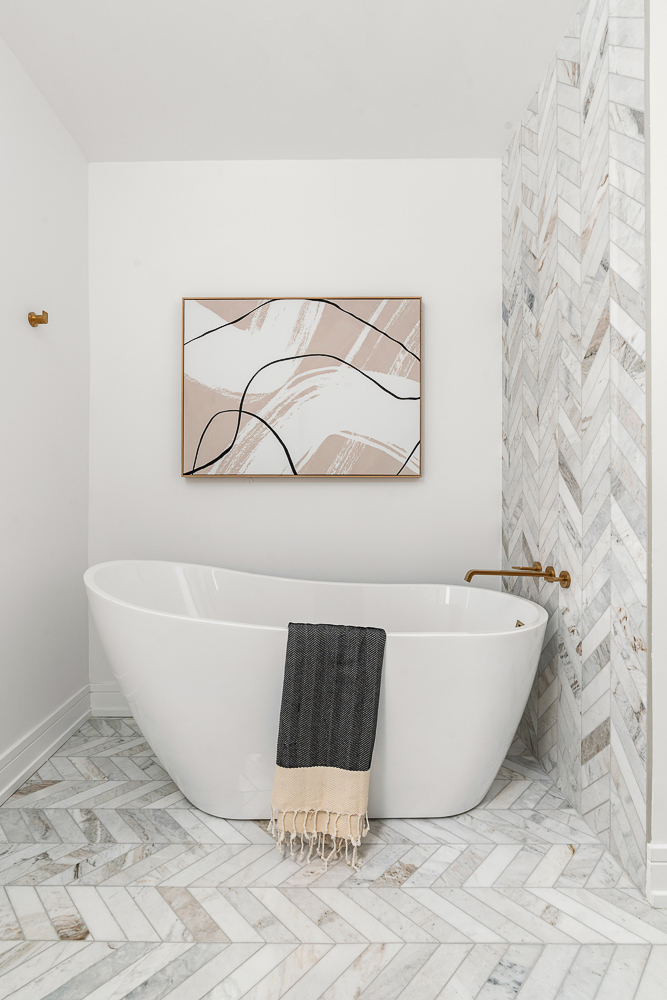 130 N Garland Court Unit: 3403