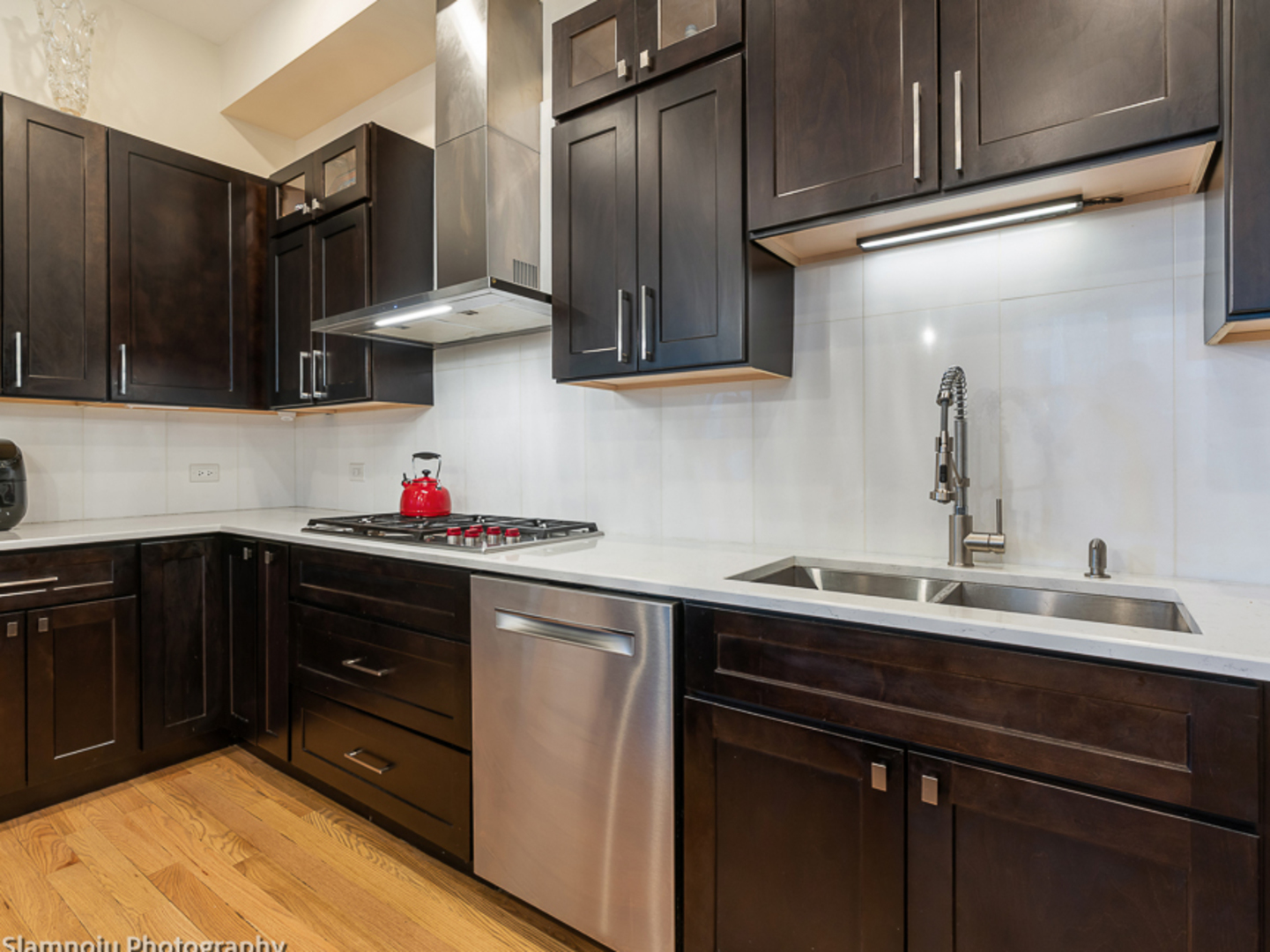 3604 S Prairie Avenue