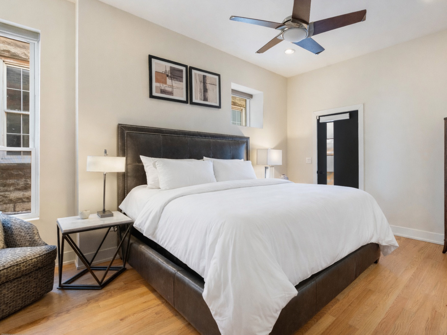 3604 S Prairie Avenue