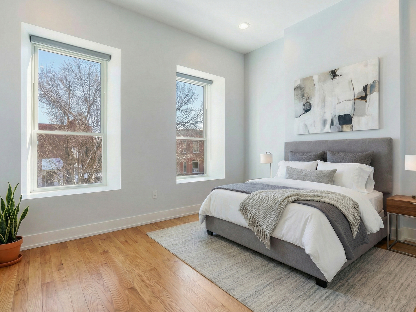 3604 S Prairie Avenue