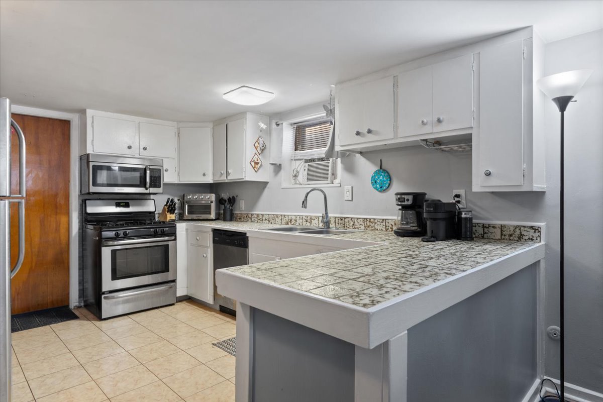 8644 Niles Center Road