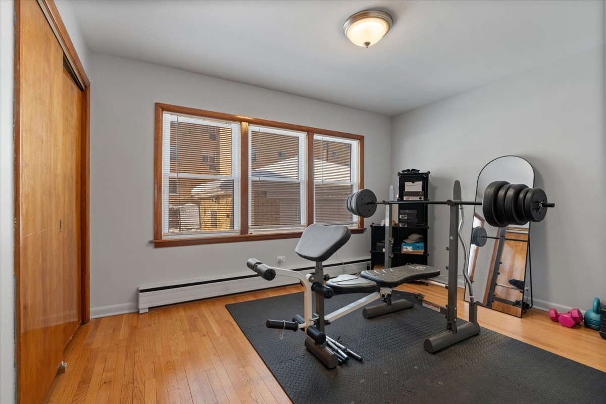 8644 Niles Center Road