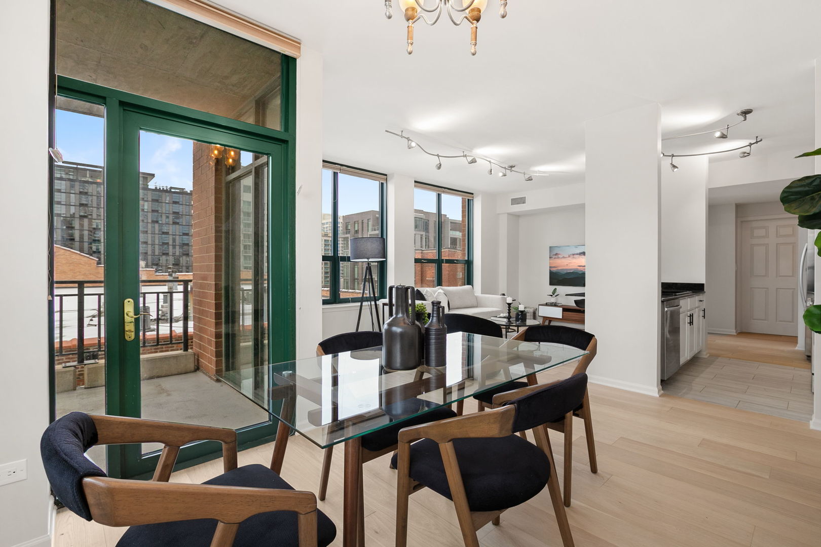 400 W Ontario Street Unit: 801