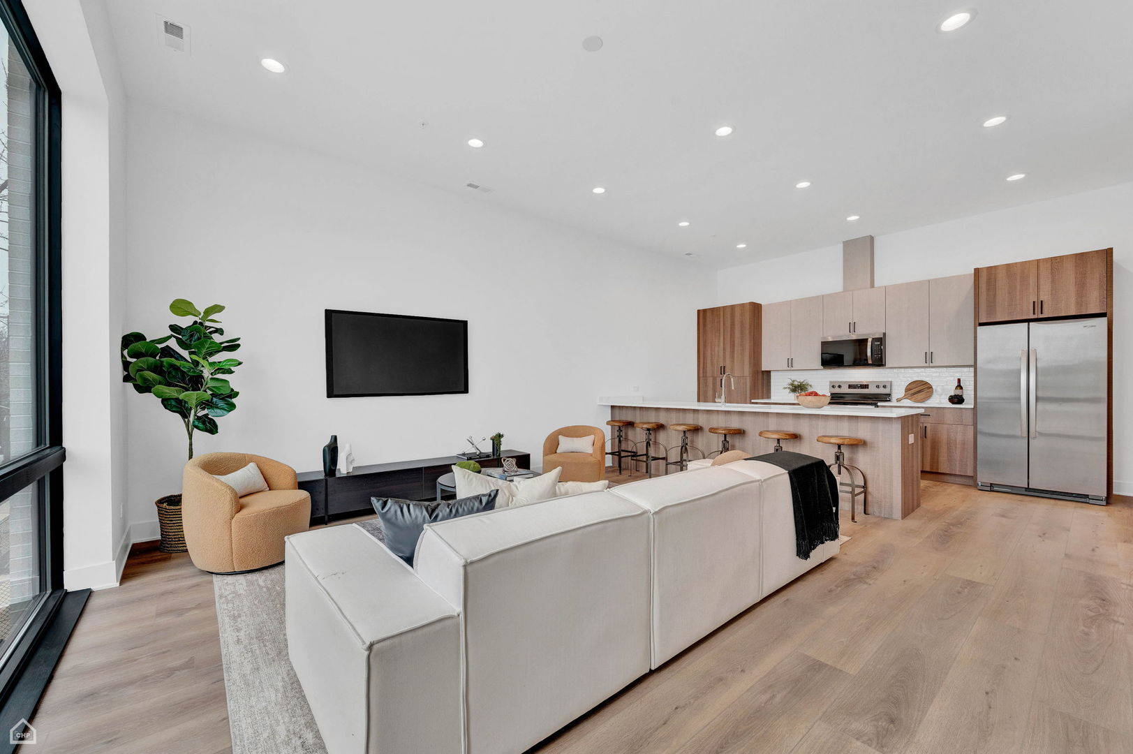 1612 W Hastings Street Unit: 301