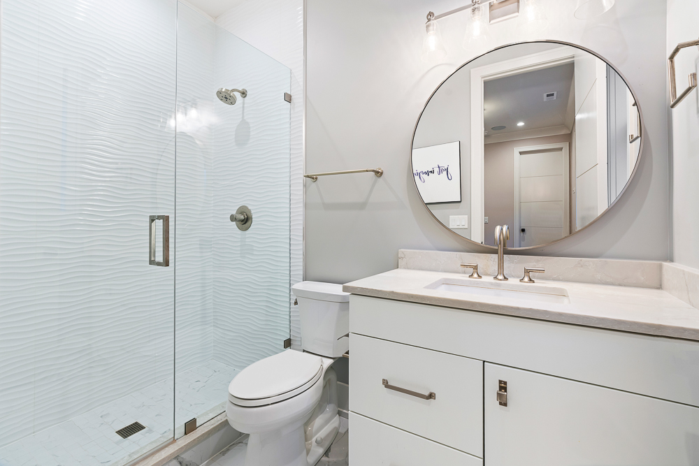 2044 N Fremont Street