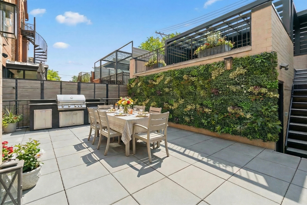 2044 N Fremont Street