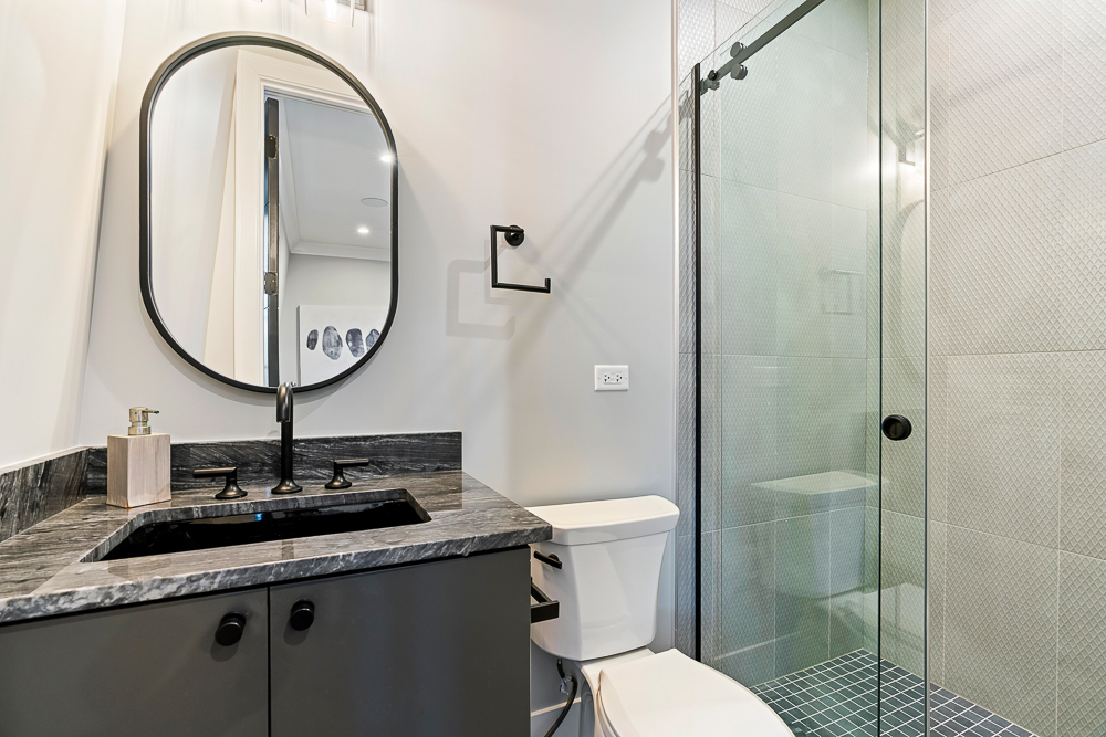 2044 N Fremont Street