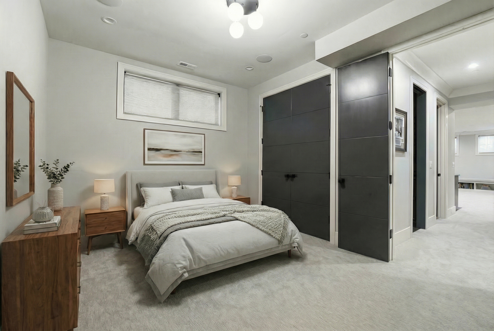 2044 N Fremont Street