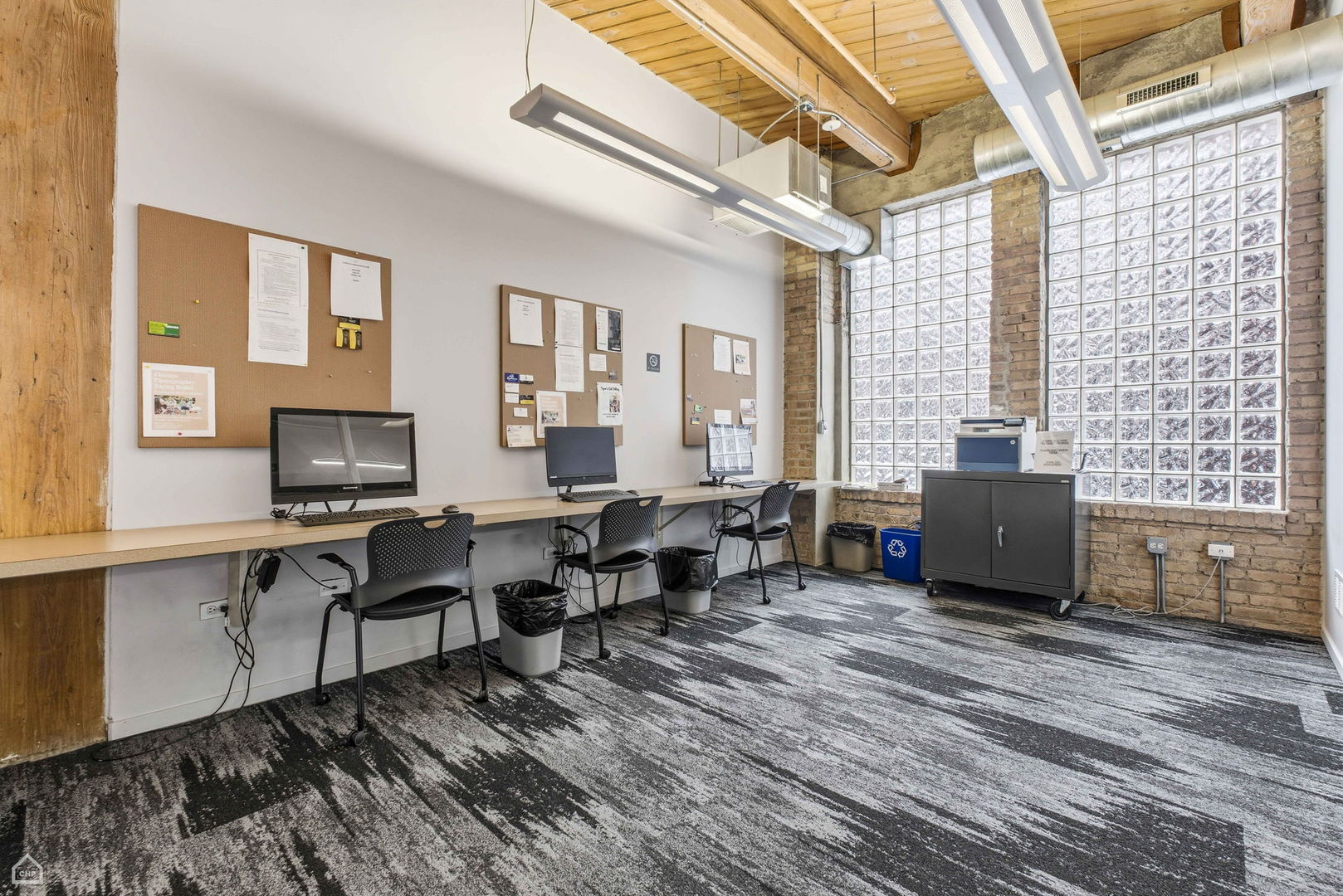 1040 W ADAMS Street Unit: 416