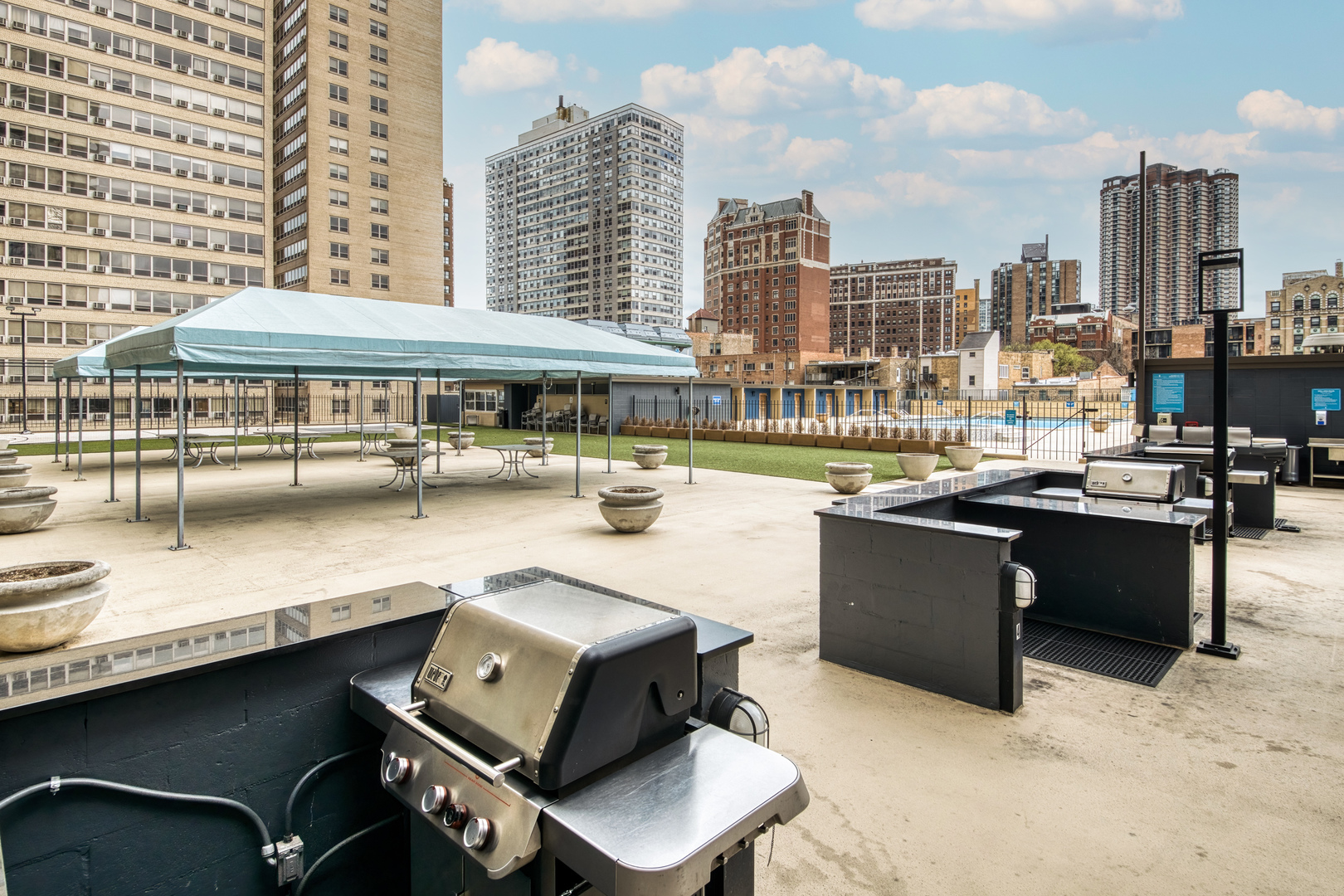 655 W Irving Park Road Unit: 4808