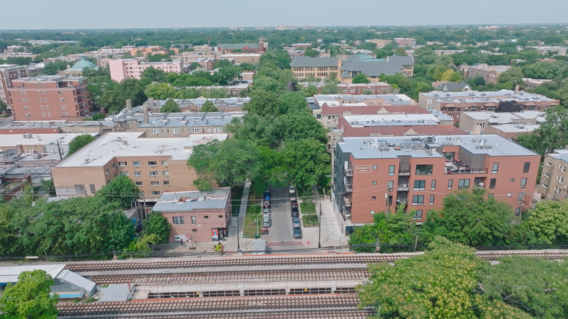 1409-11 W Lunt Avenue