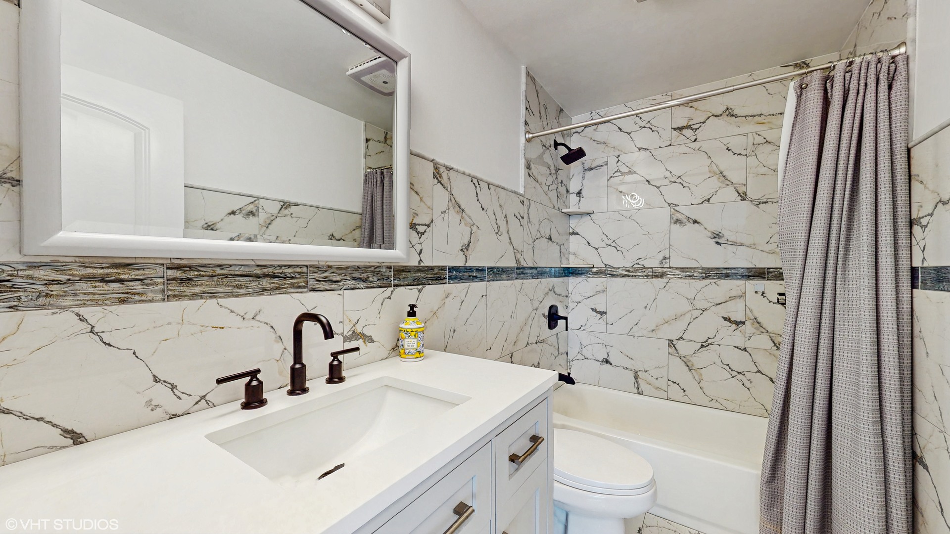 8650 Ferris Avenue Unit: 203