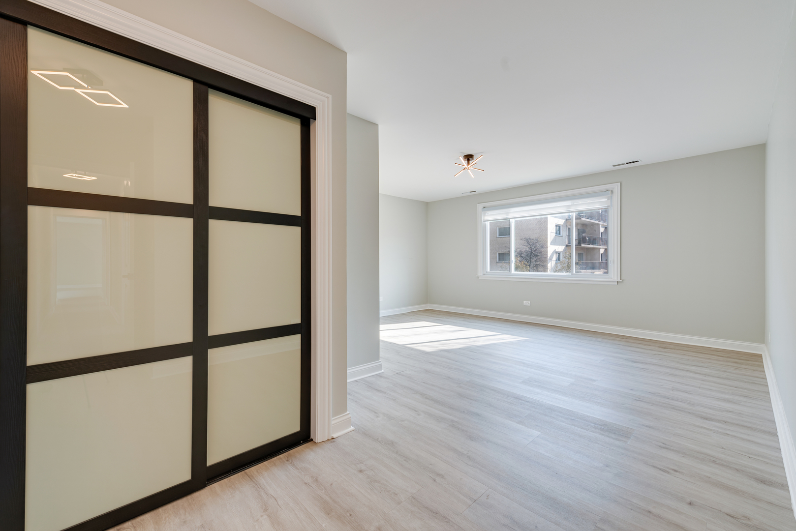 8650 Ferris Avenue Unit: 203