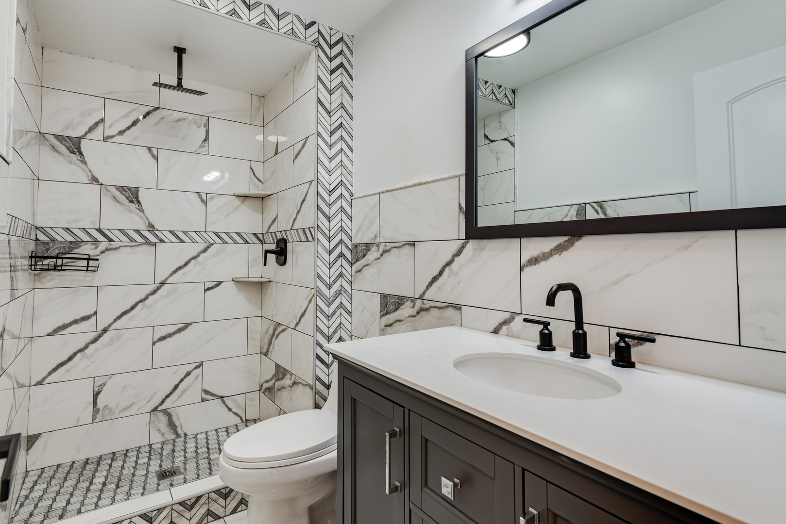 8650 Ferris Avenue Unit: 203