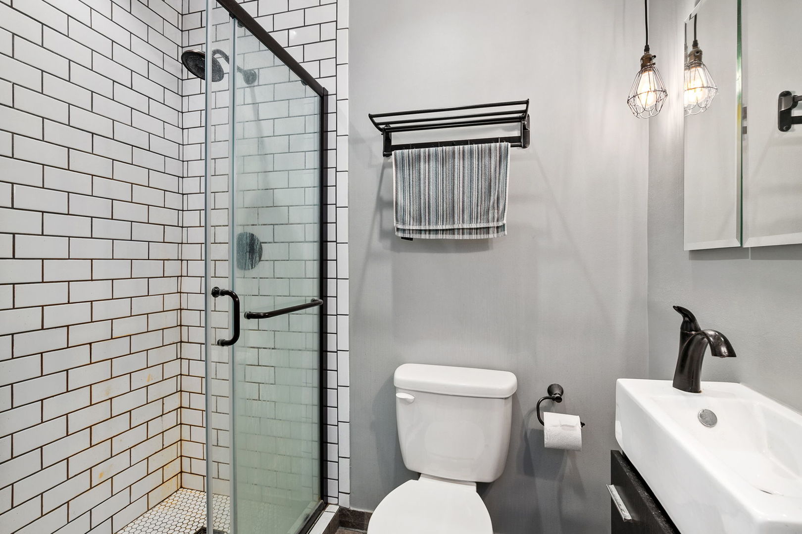 2200 N Clybourn Avenue Unit: 3