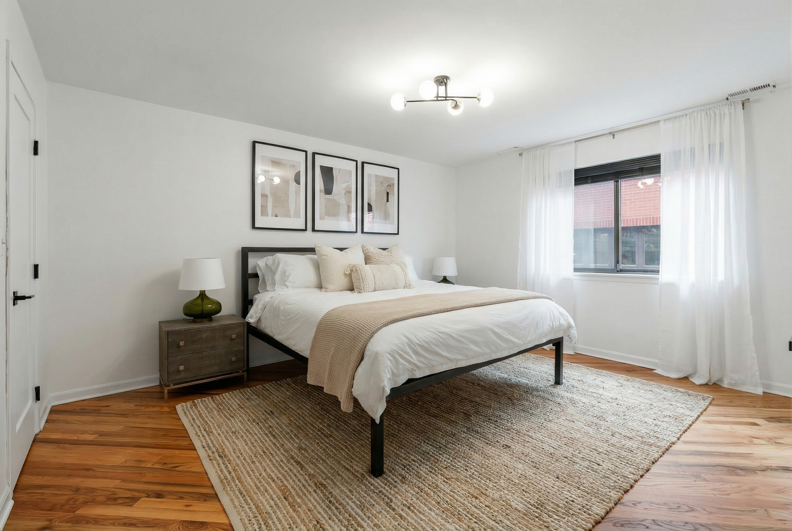 1651 N Dayton Street Unit: 203