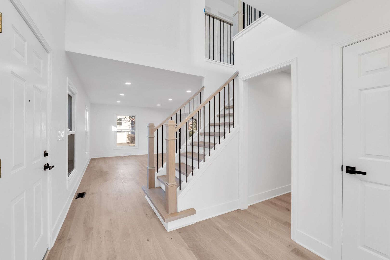 1328 Larchmont Drive