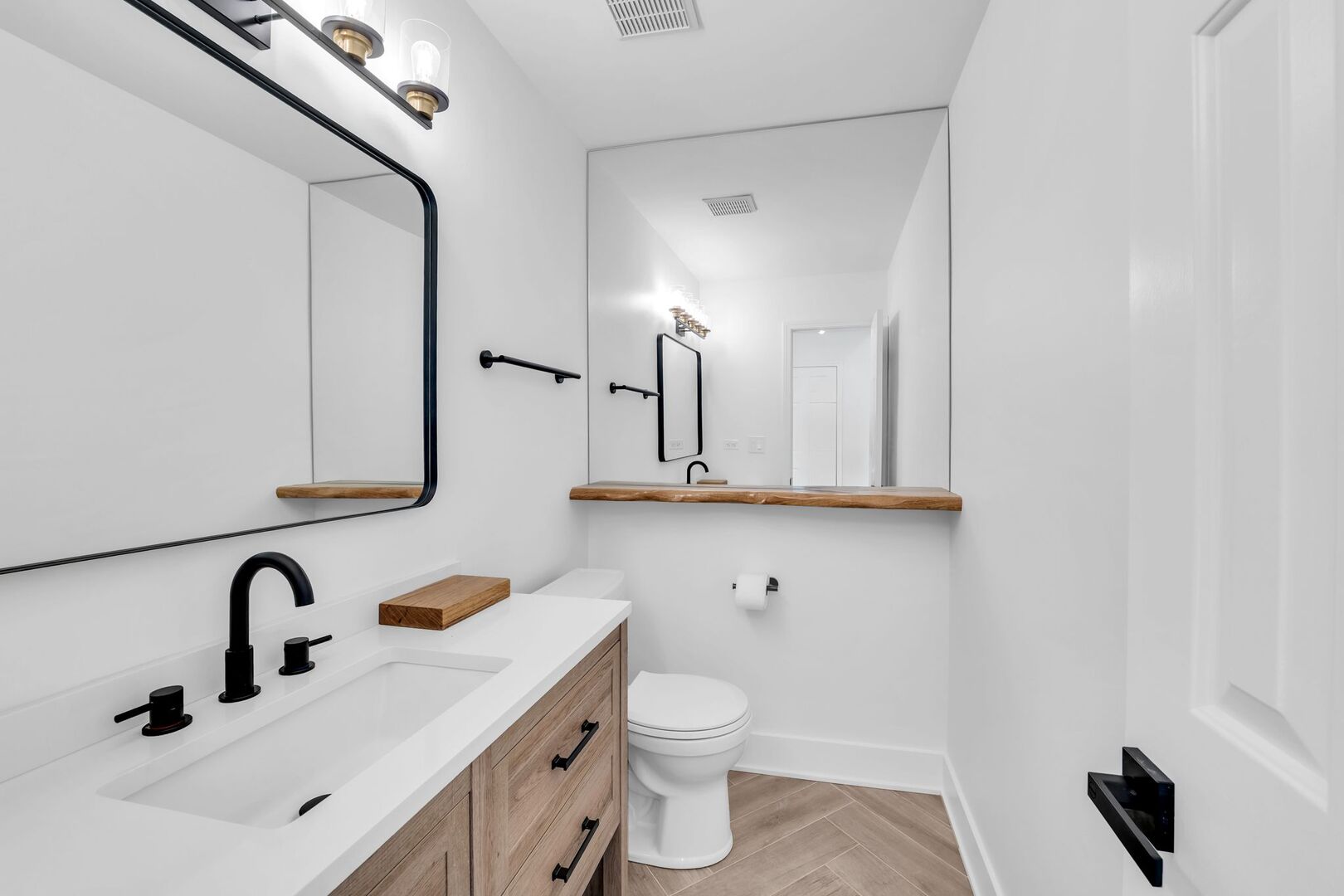 1328 Larchmont Drive