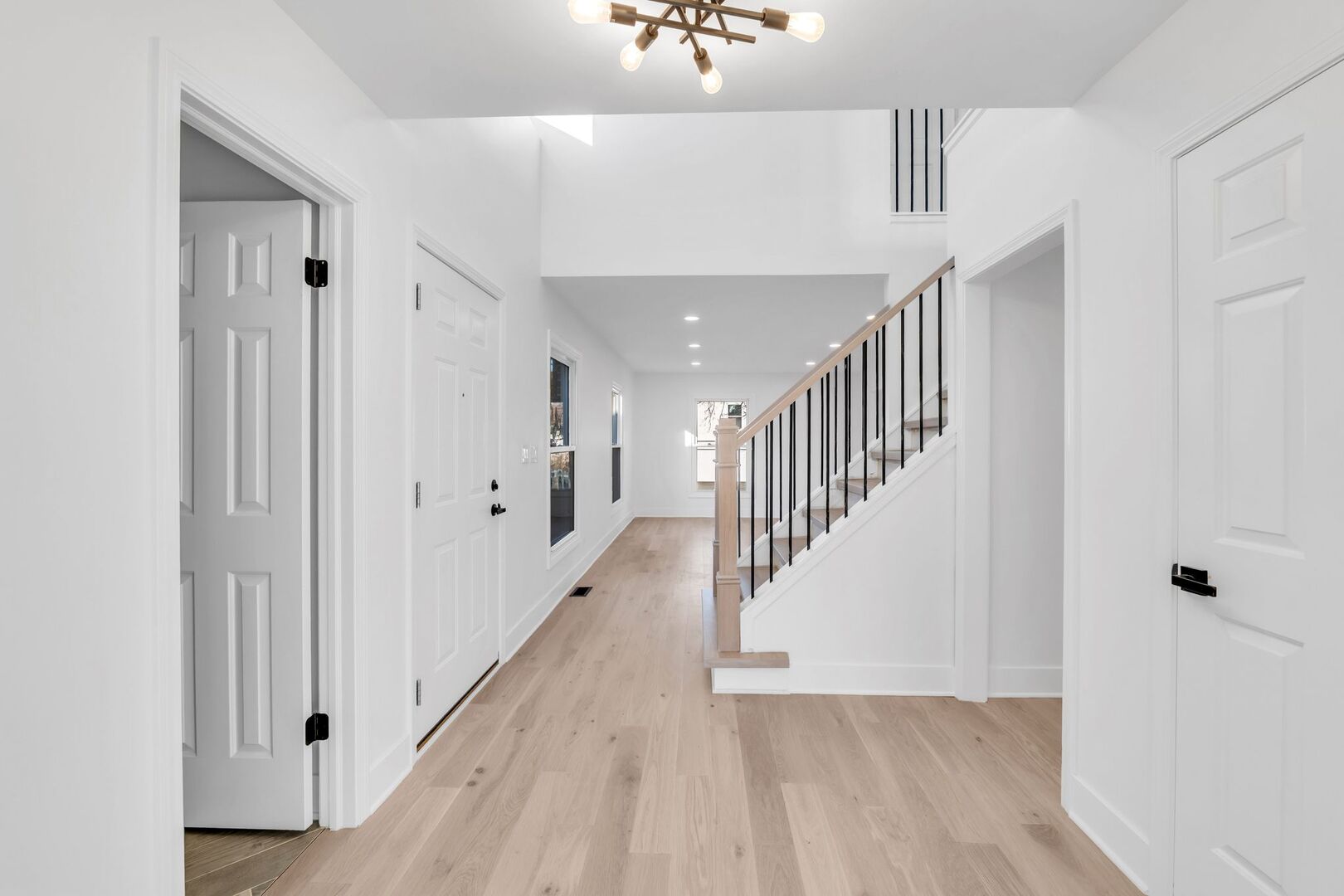 1328 Larchmont Drive