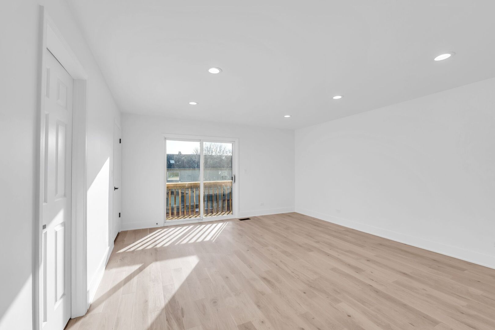 1328 Larchmont Drive