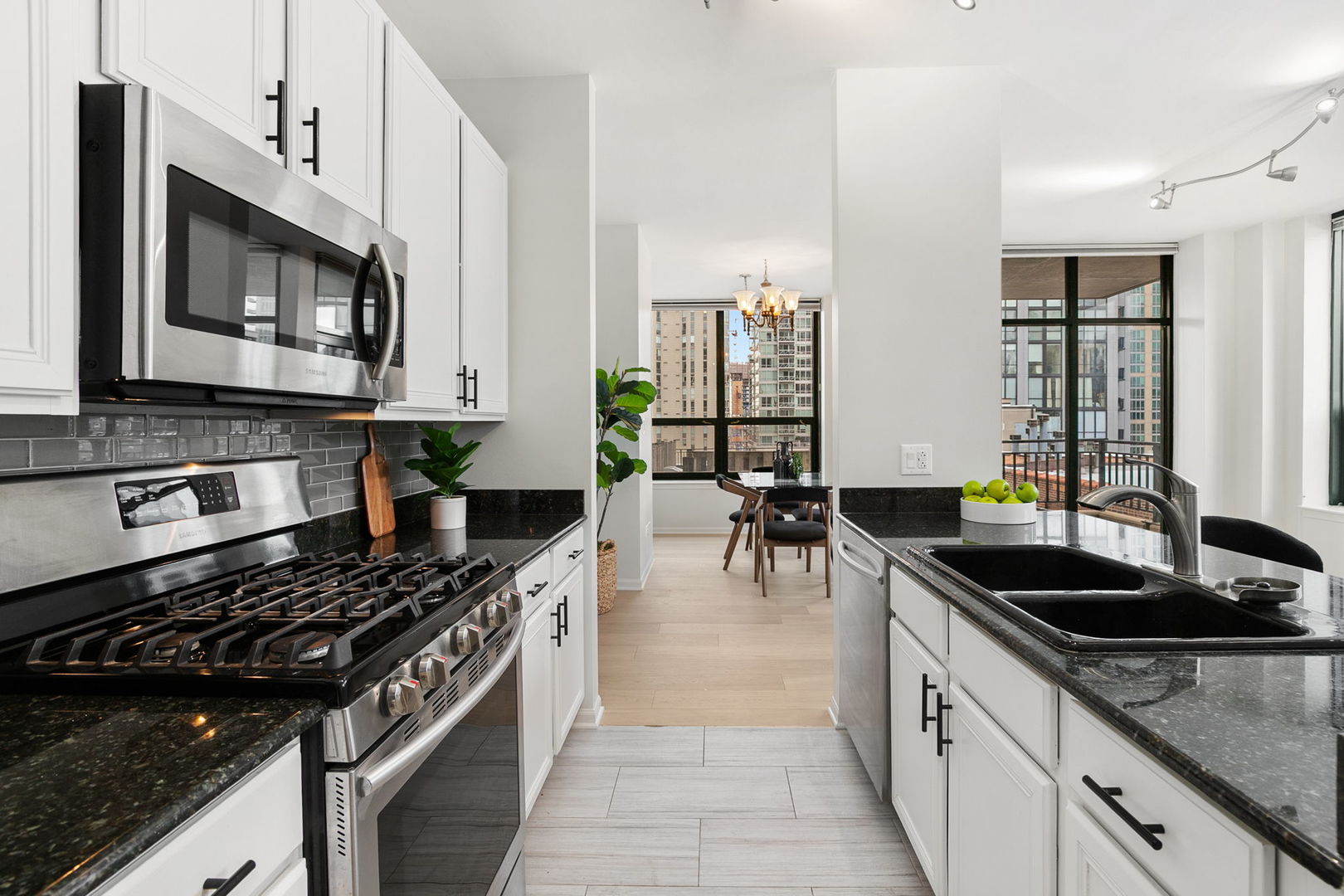 400 W Ontario Street Unit: 801