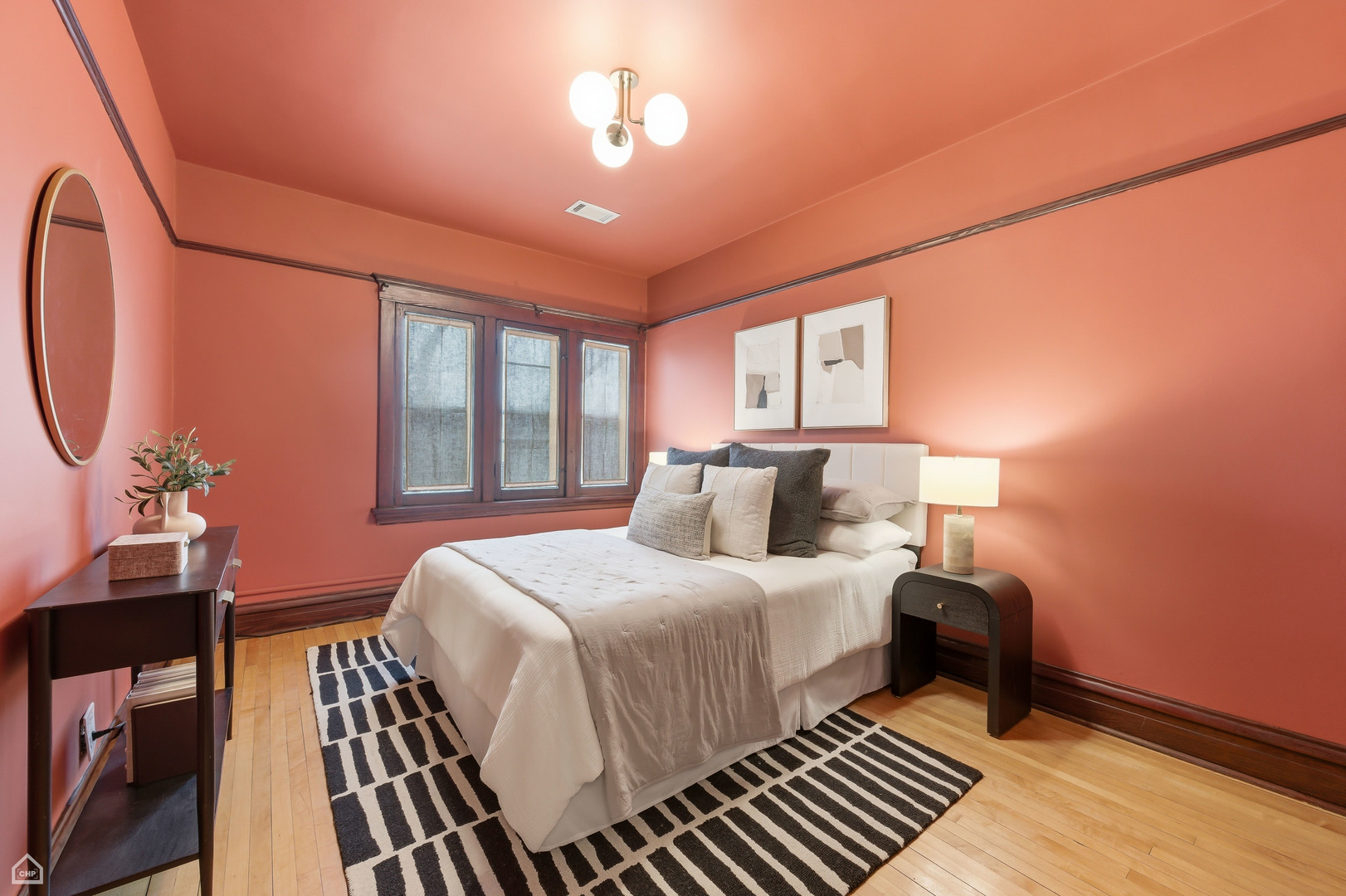 2537 N Bernard Street