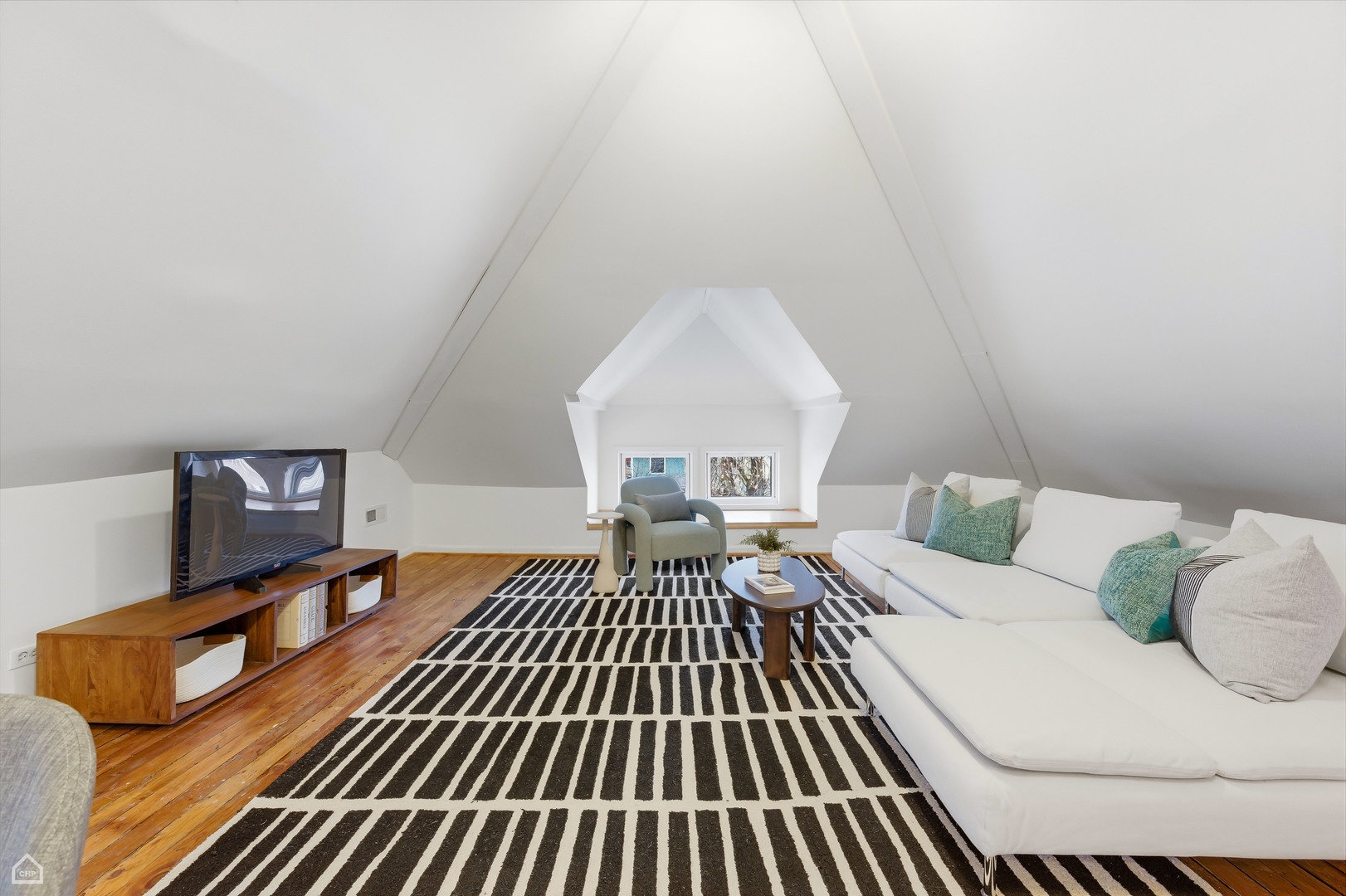 2537 N Bernard Street