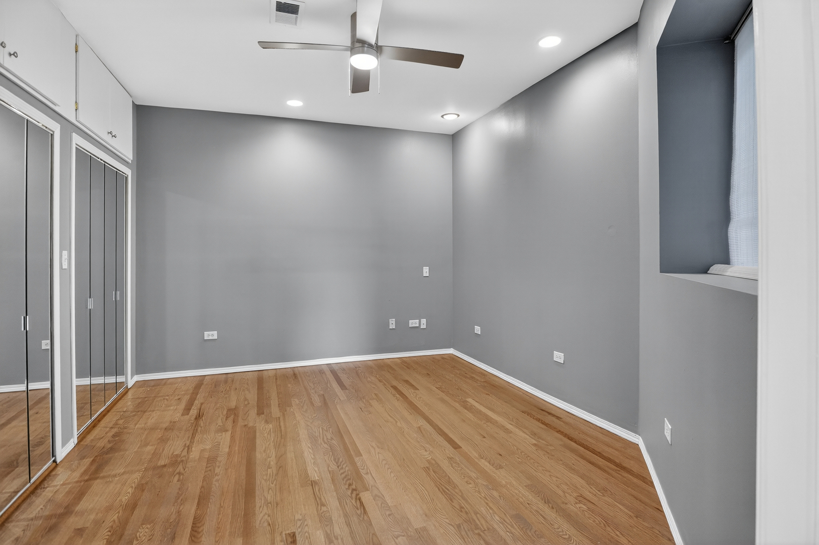 3918 N Broadway Street Unit: 3B