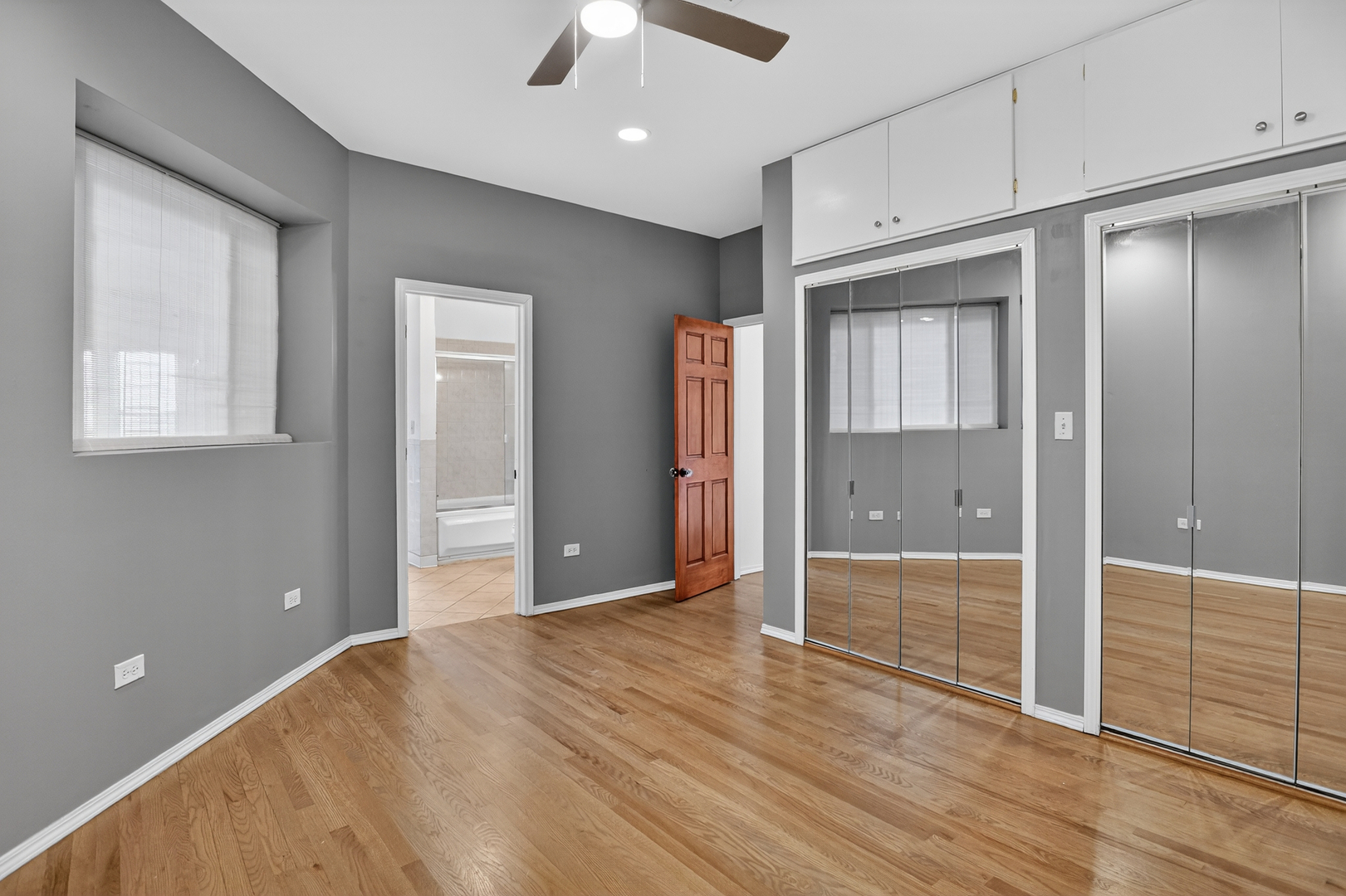 3918 N Broadway Street Unit: 3B