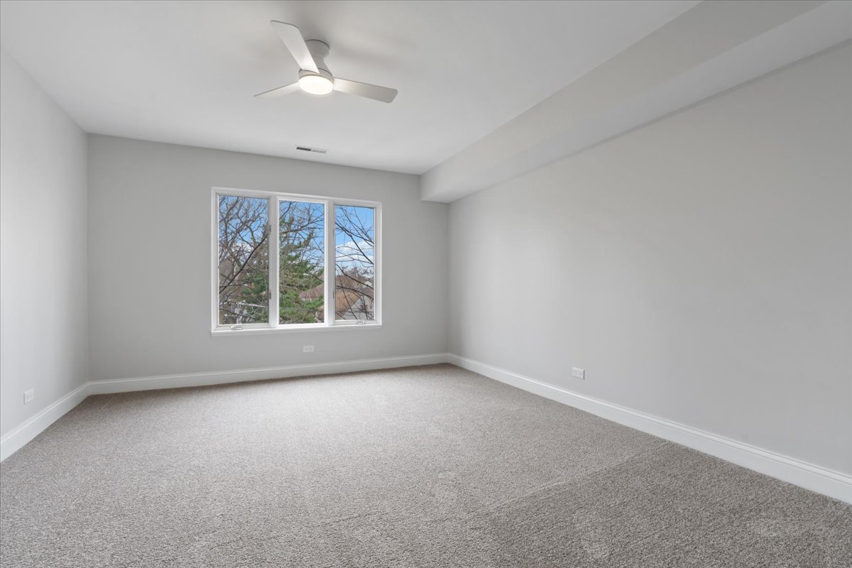 1500 OAK Avenue Unit: 4C