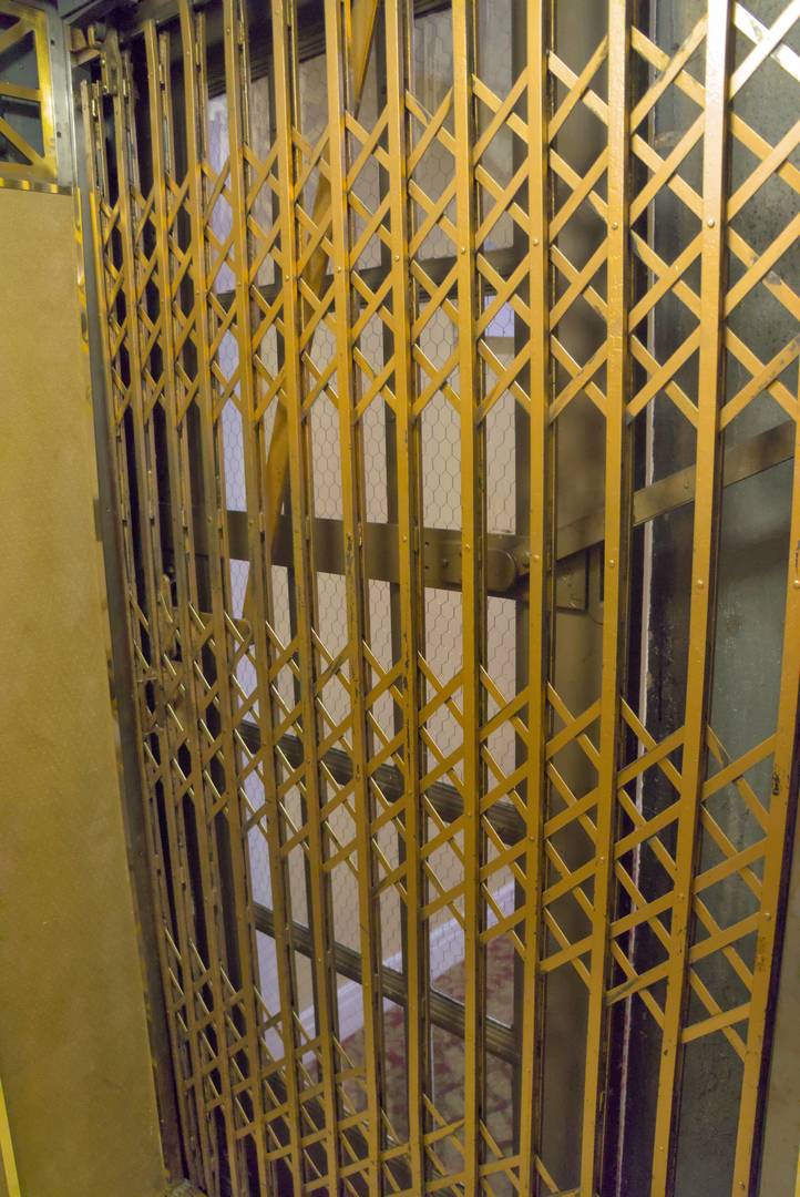 1052 W Balmoral Avenue Unit: 5F