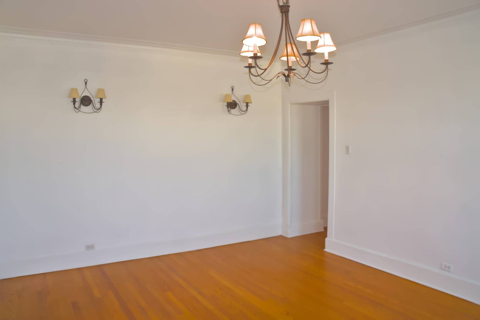 1052 W Balmoral Avenue Unit: 5F