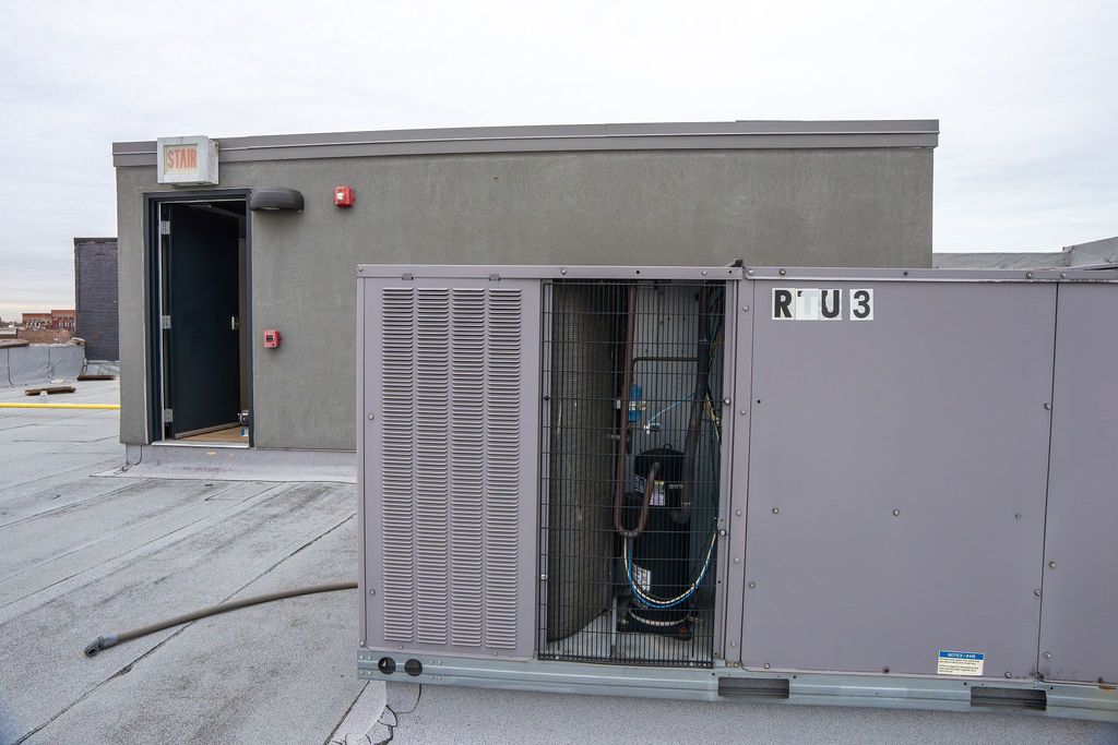 1732 W Hubbard Street