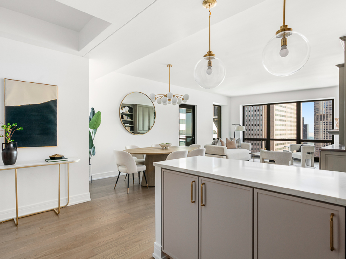 130 N Garland Court Unit: 3403