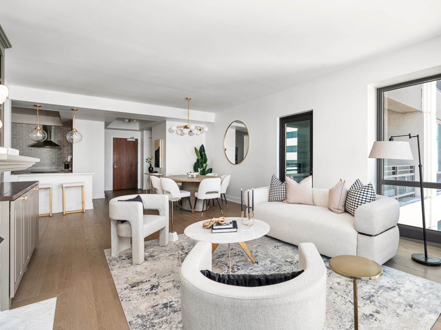 130 N Garland Court Unit: 3403