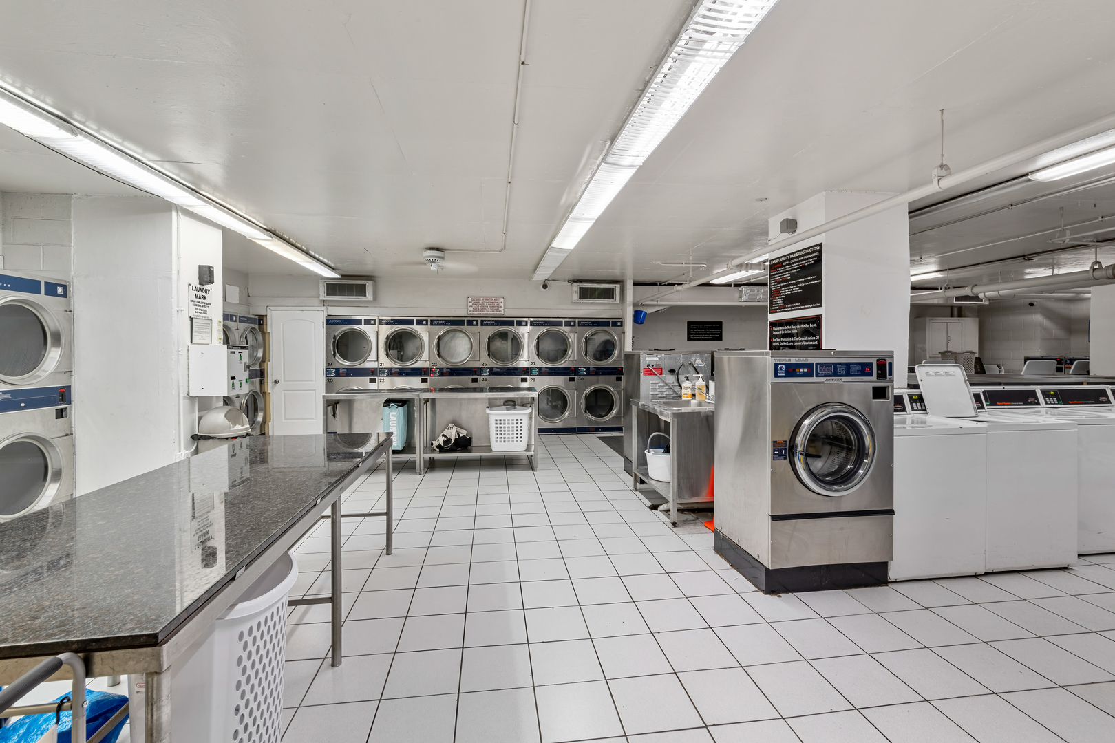 655 W IRVING PARK Road Unit: 5315