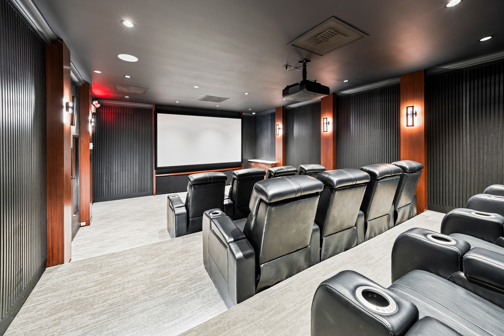 655 W IRVING PARK Road Unit: 5315