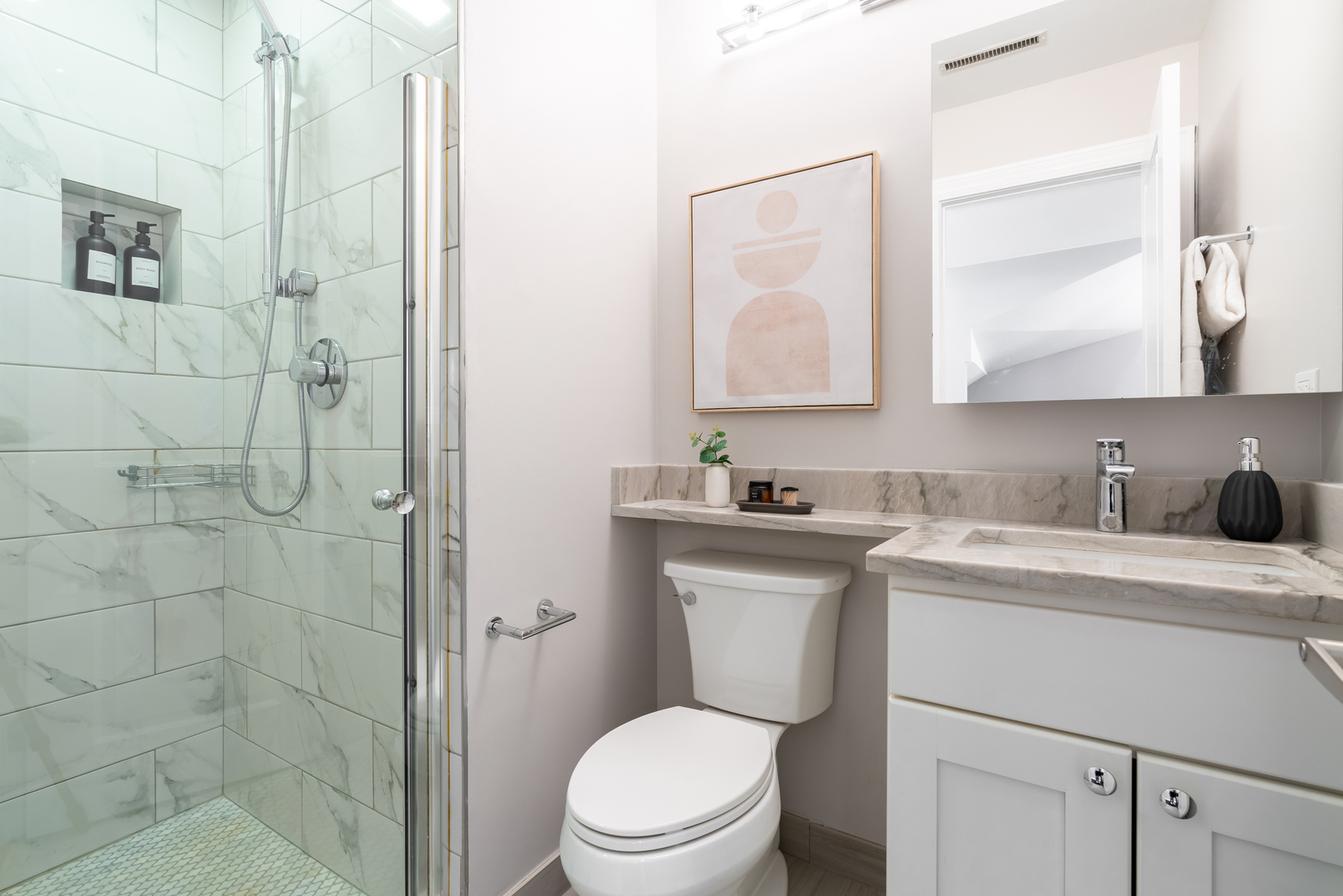 1954 N Seminary Avenue