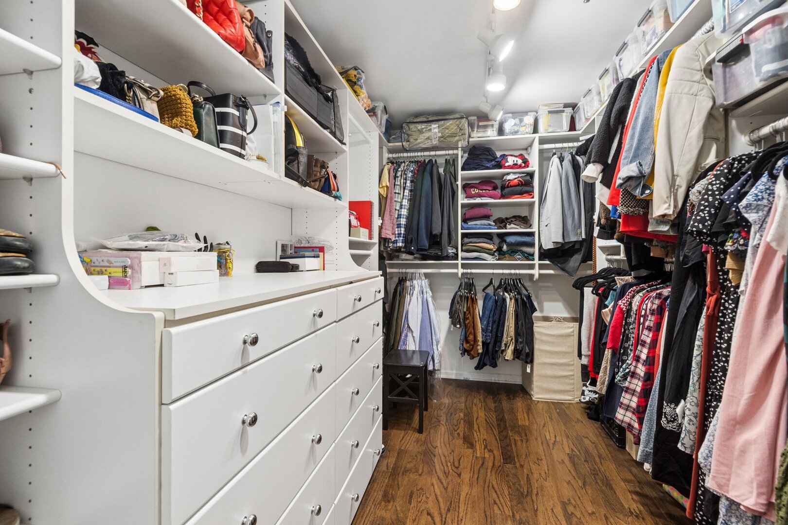 1515 S Prairie Avenue Unit: 914