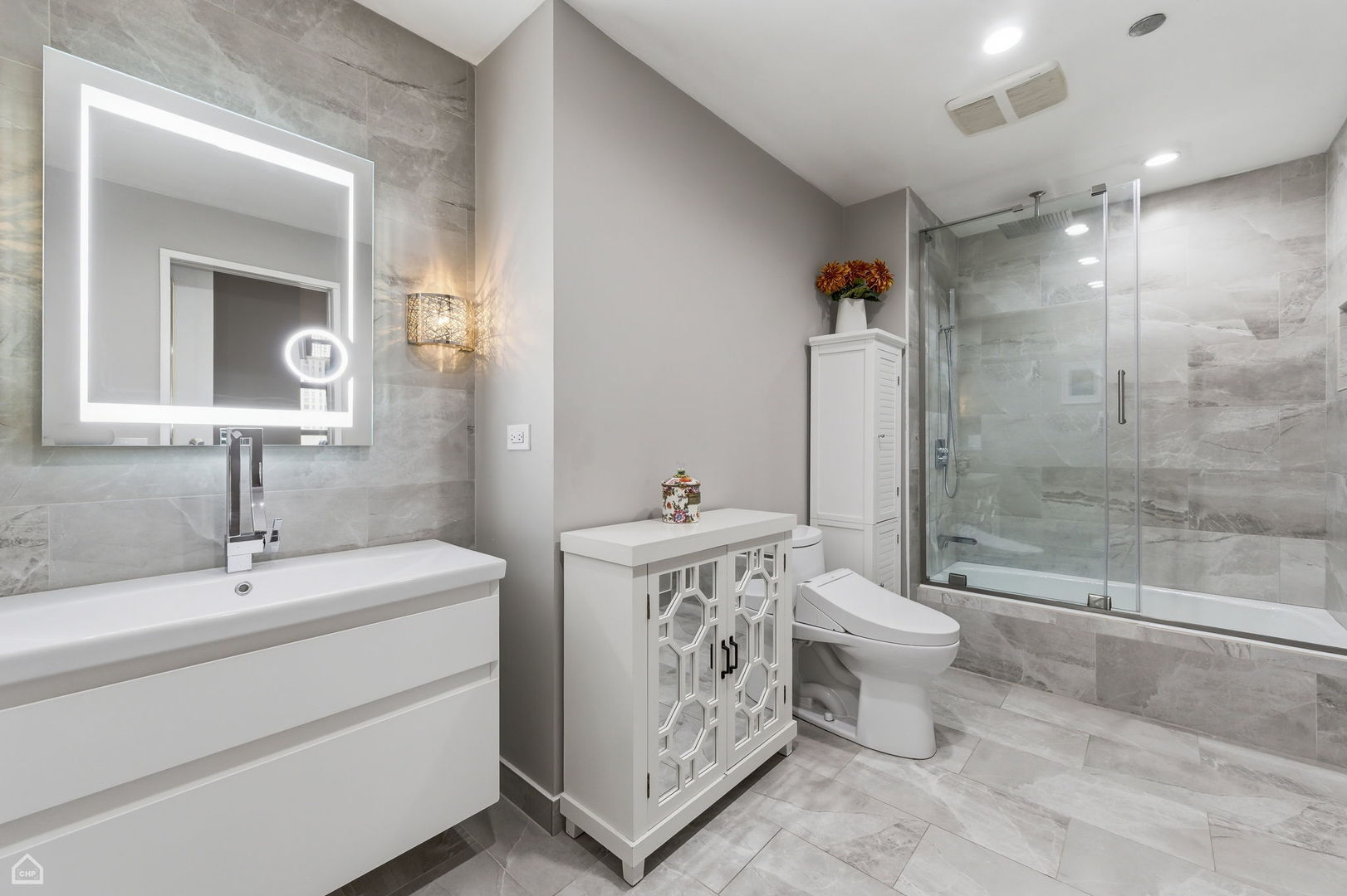 680 N Lake Shore Drive Unit: 1410