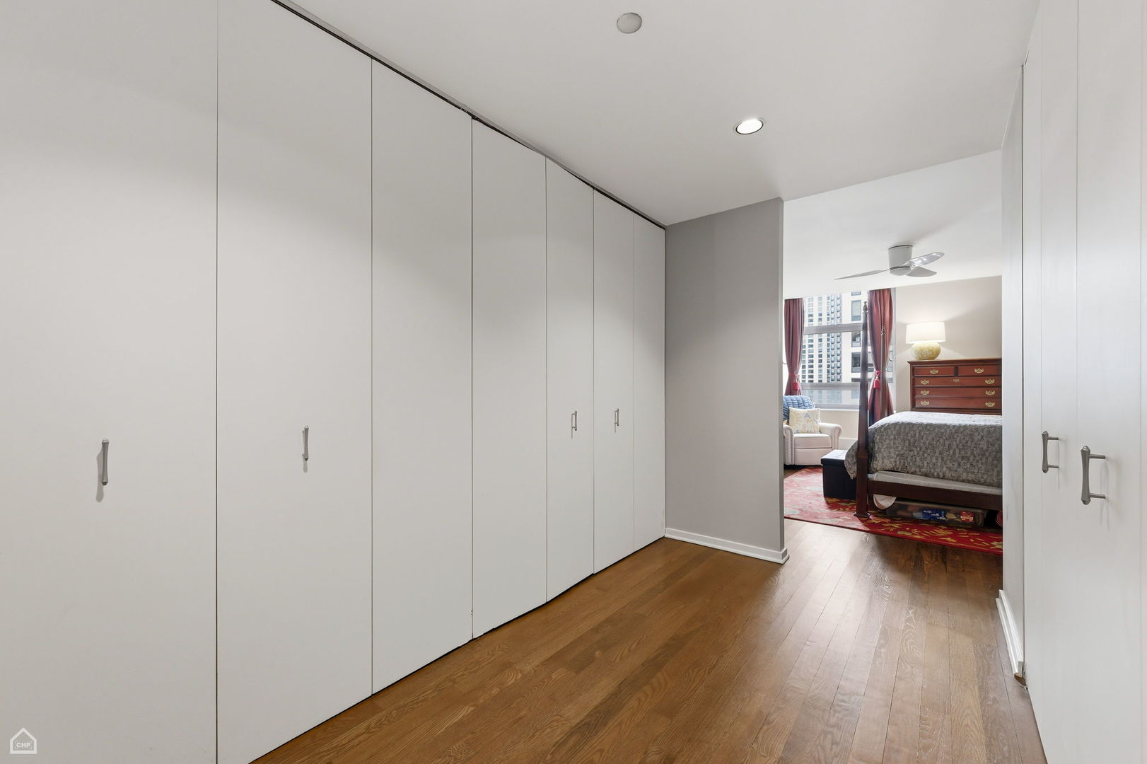 680 N Lake Shore Drive Unit: 1410