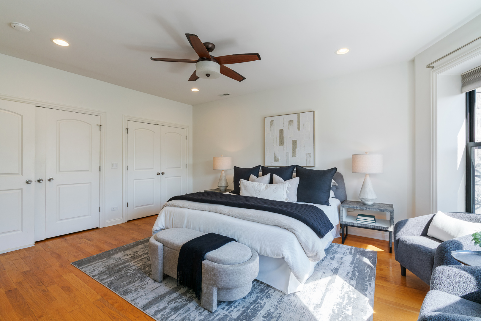 4038 N Kenmore Avenue Unit: 3