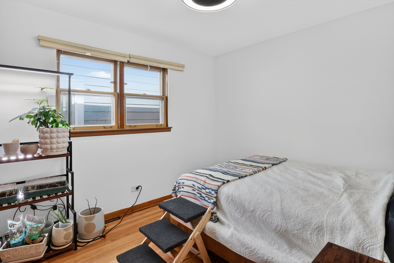 3138 N Richmond Street