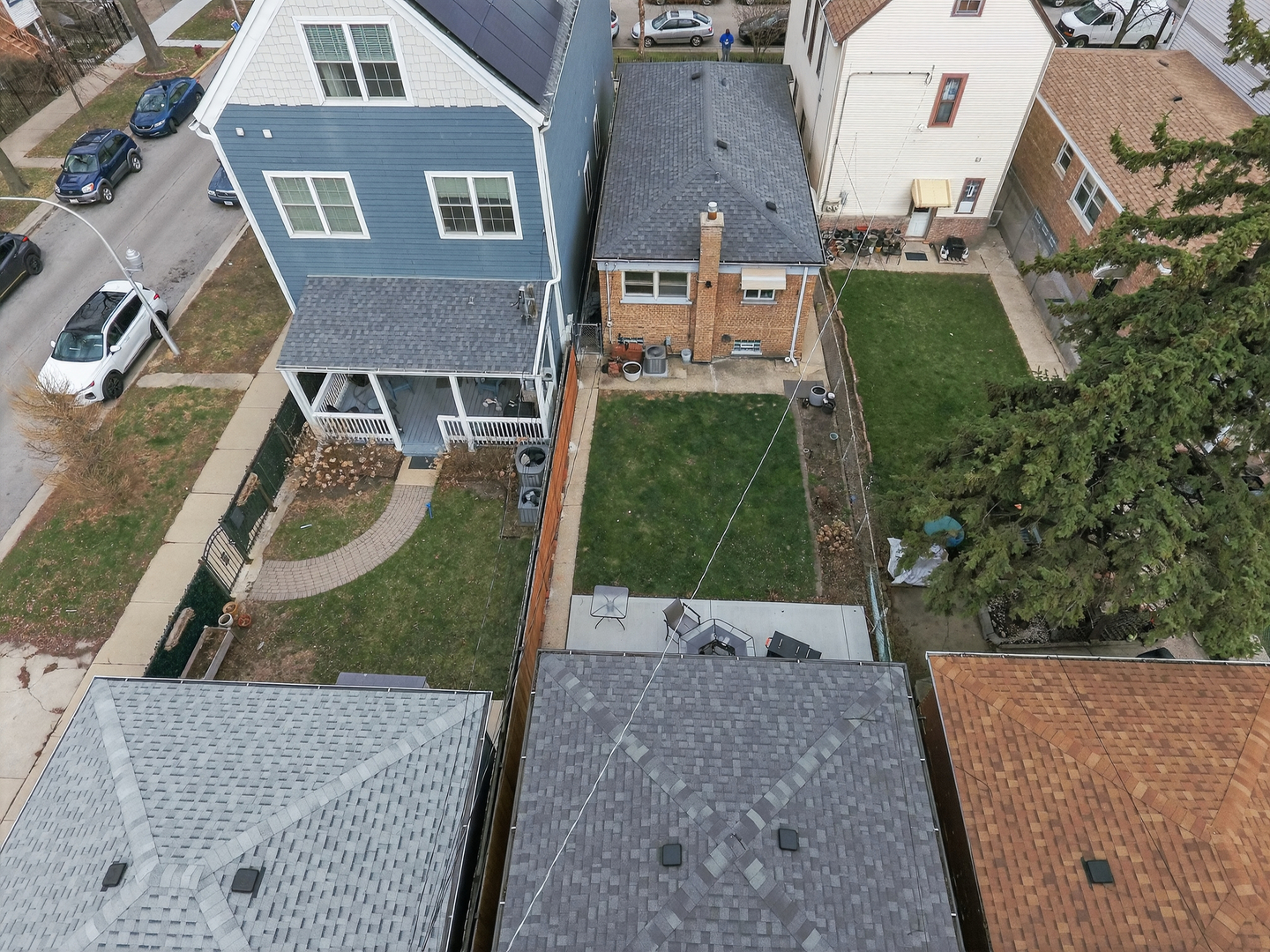 3138 N Richmond Street