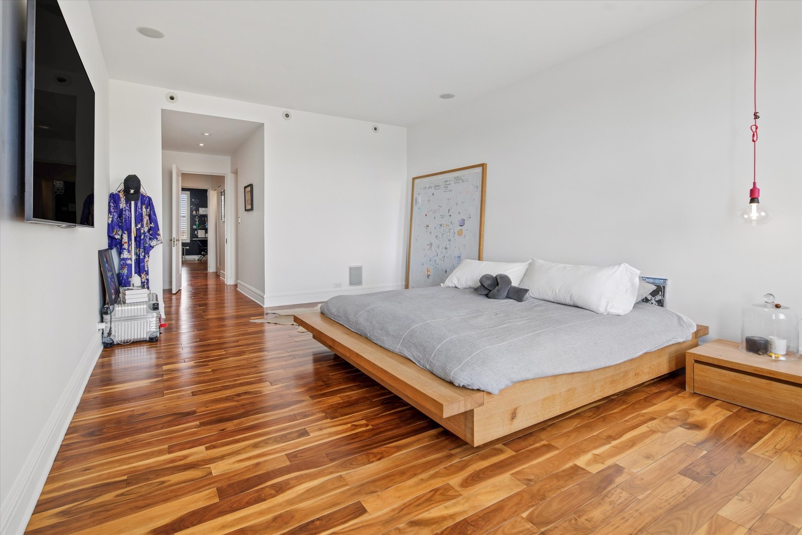 3500 N LAKE SHORE Drive Unit: 6D