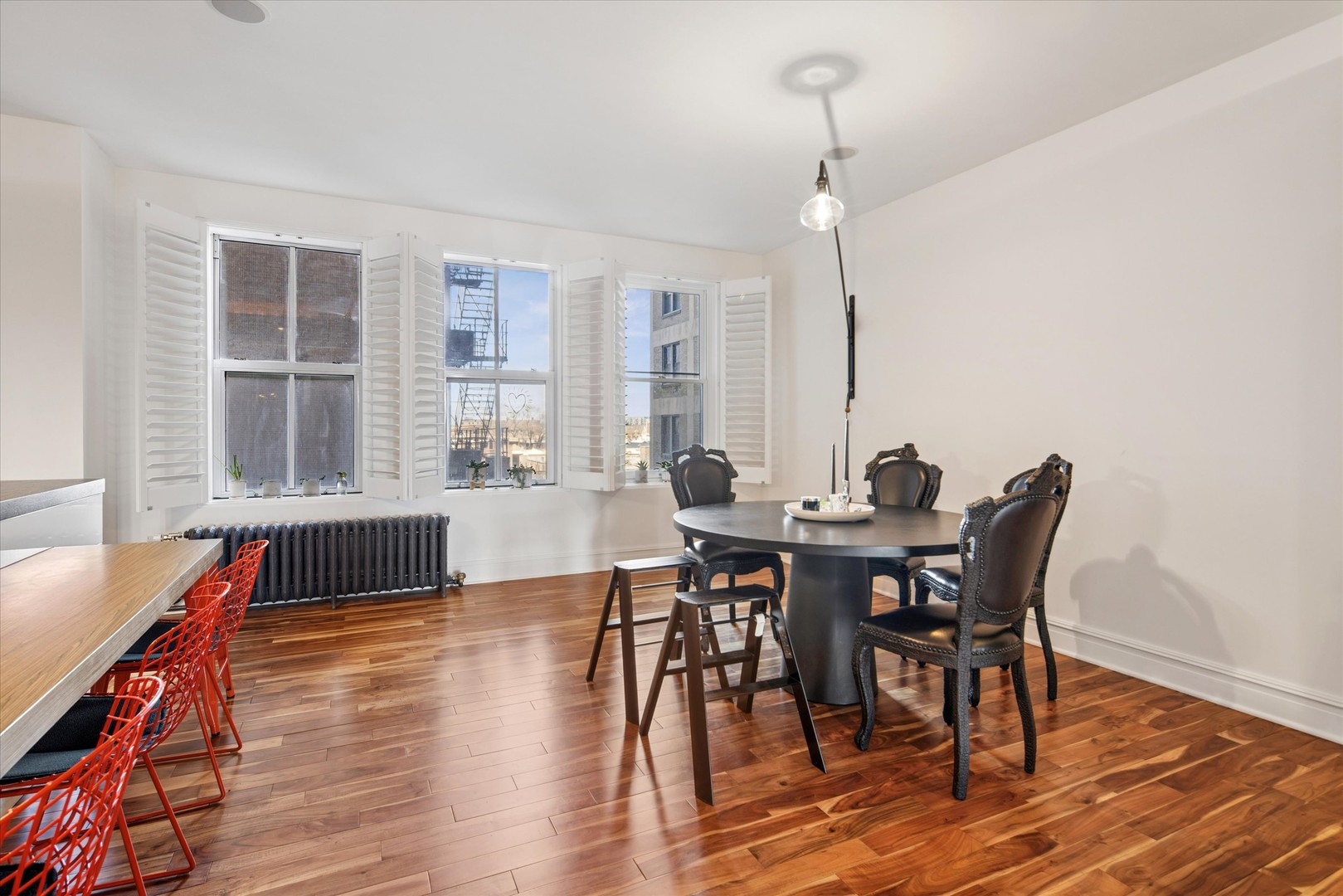 3500 N LAKE SHORE Drive Unit: 6D